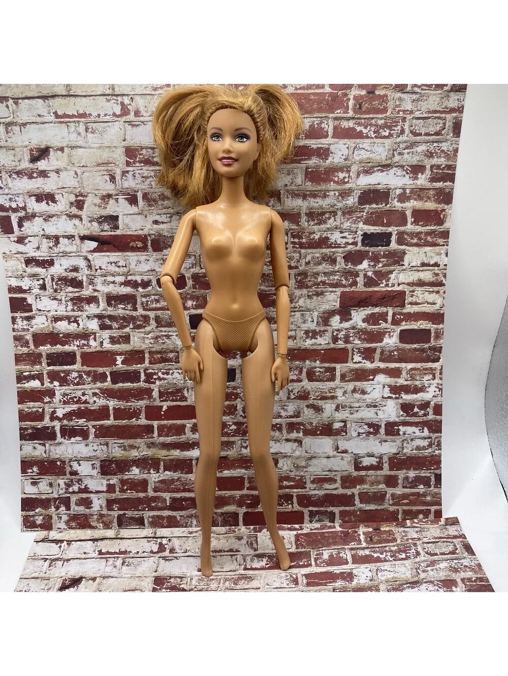 Vintage 2002 Pop Sensation Barbie Doll Nude Green Eyes Smile Pink Lips B20